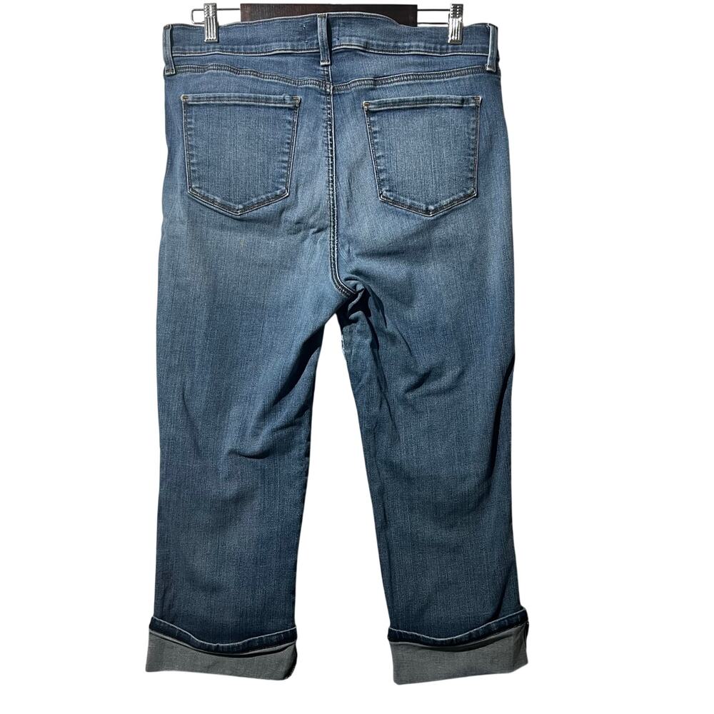 NYDJ Jeans Women's Size 16 Blue Dayla Wide Cuff Crop Medium Wash Stretch Capri - Picture 2 of 10